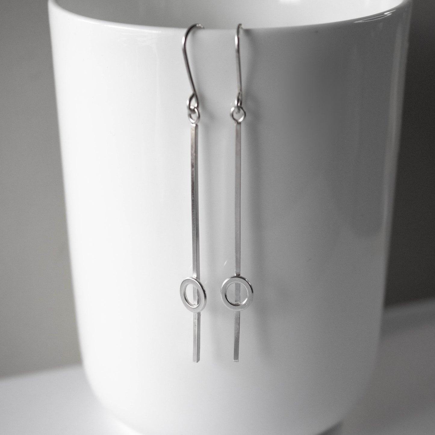 Modern Lightweight Retro Circle Earrings-Womens-LittleGreenRoomJewelry-LittleGreenRoomJewelry