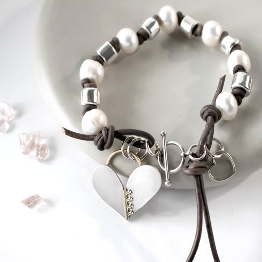 Sweetheart Freshwater Pearl Bracelet-Womens-LittleGreenRoomJewelry-LittleGreenRoomJewelry