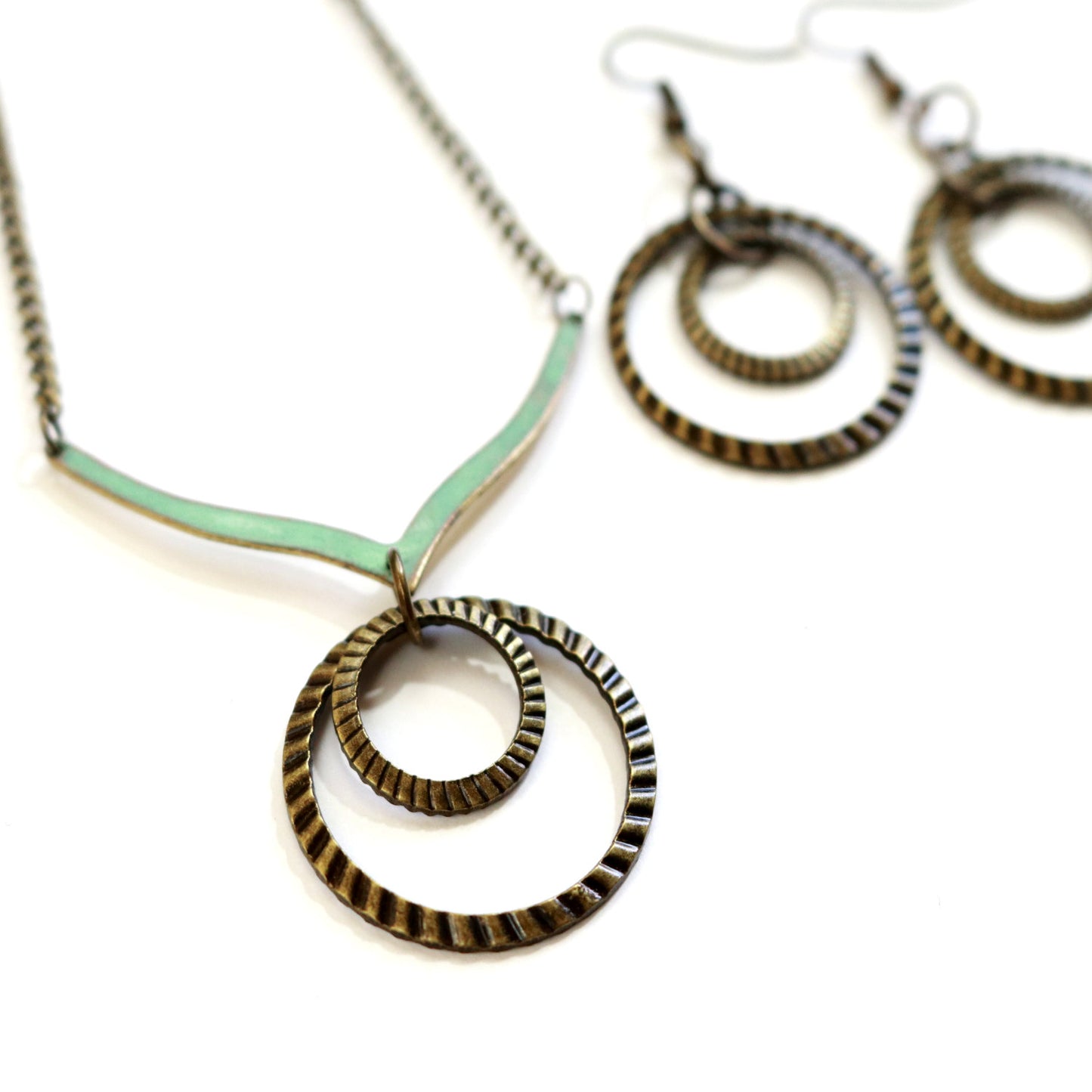 Modern Boho Ribbed Hoop Necklace-Womens-LittleGreenRoomJewelry-LittleGreenRoomJewelry