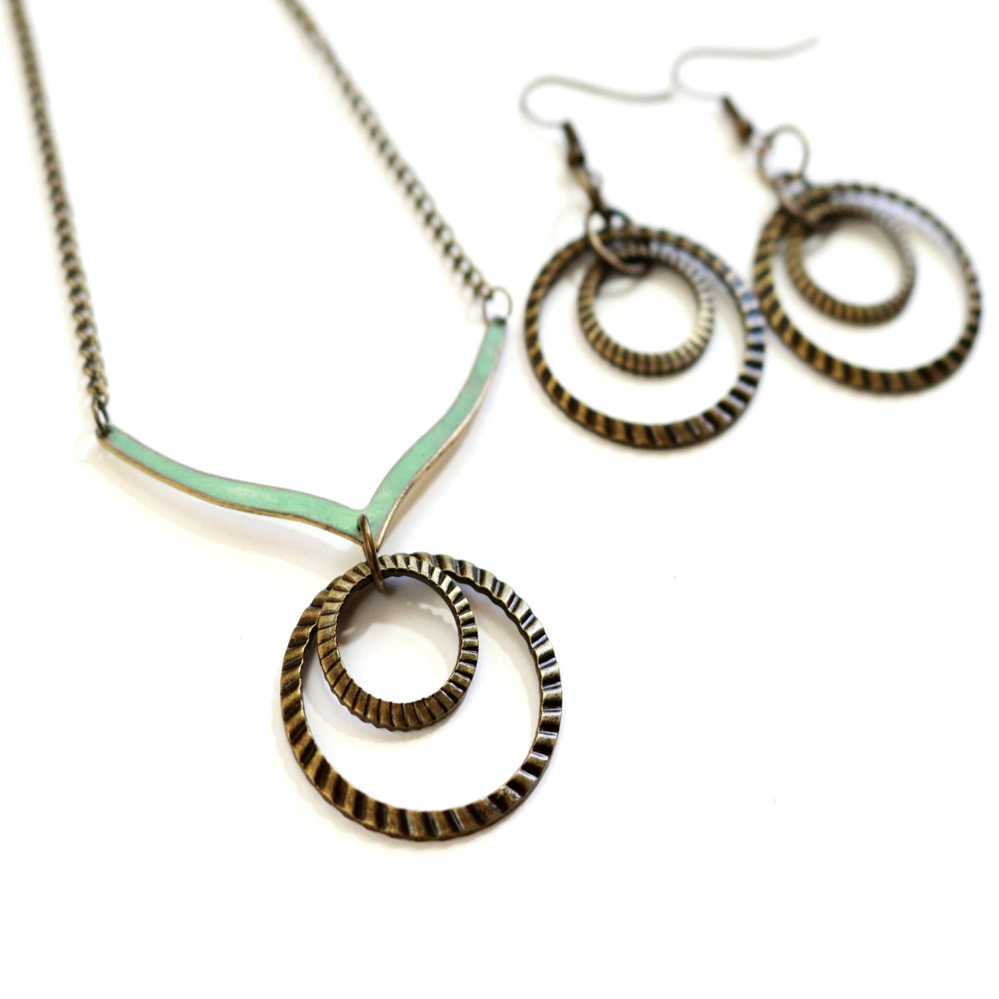 Modern Boho Ribbed Hoop Necklace-Womens-LittleGreenRoomJewelry-LittleGreenRoomJewelry
