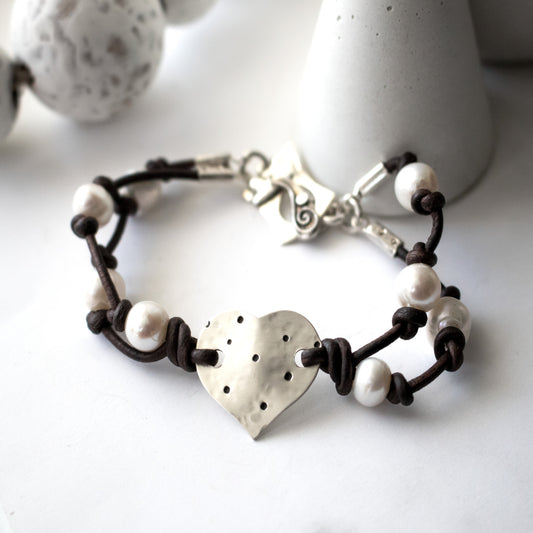 Sterling Silver Heart Fresh Water Pearl Bracelet-Womens-LittleGreenRoomJewelry-LittleGreenRoomJewelry
