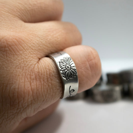 Adjustable Gerbera Daisy Ring-Womens-LittleGreenRoomJewelry-LittleGreenRoomJewelry